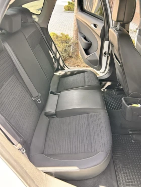 Opel Astra 1.6 CDTI Гаранция + сервизна книжка - 8200 € / 16037.81 лв. - 61931703 10