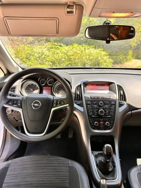 Opel Astra 1.6 CDTI Гаранция + сервизна книжка - 8200 € / 16037.81 лв. - 61931703 12