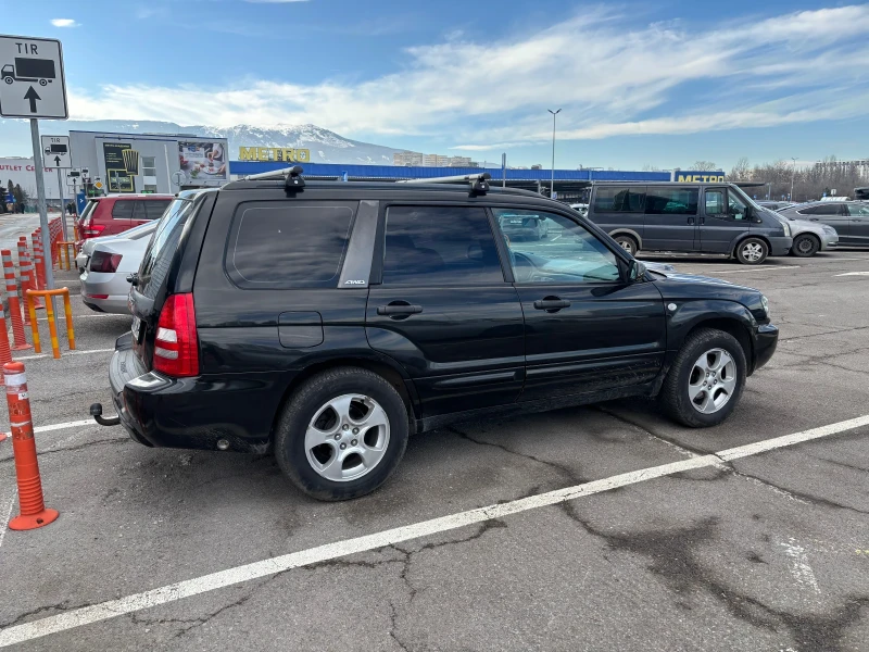 Subaru Forester 2.0XT 177кс, снимка 3 - Автомобили и джипове - 48563568