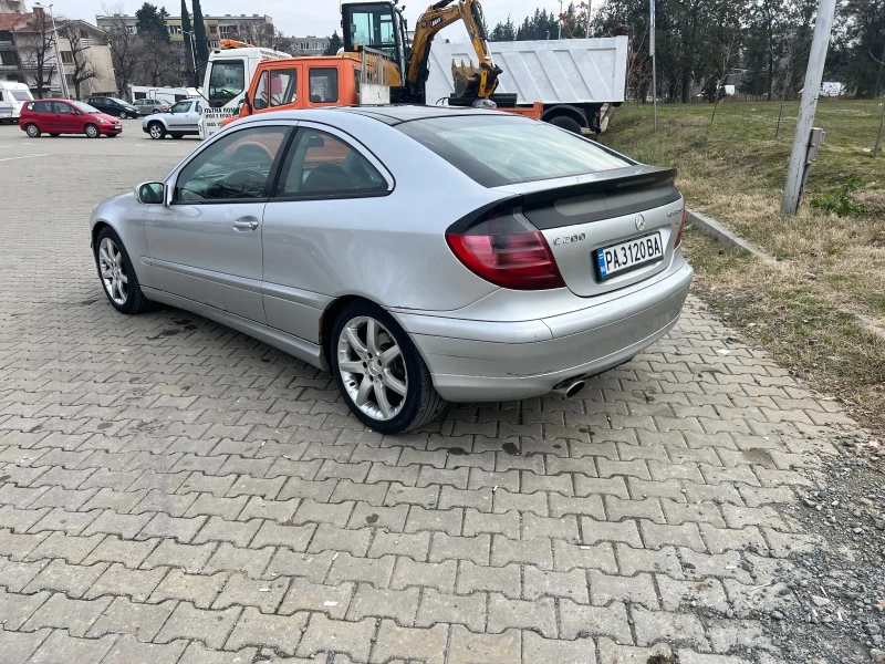 Mercedes-Benz C 200, снимка 3 - Автомобили и джипове - 48790178