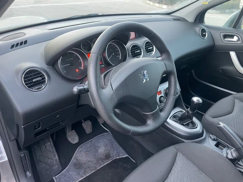 Peugeot 308 1.6 HDI 109 кс , снимка 12 - Автомобили и джипове - 49133445