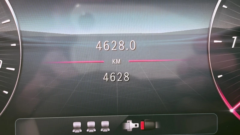 Mercedes-Benz C 220 d 4MATIC, снимка 13 - Автомобили и джипове - 50188937