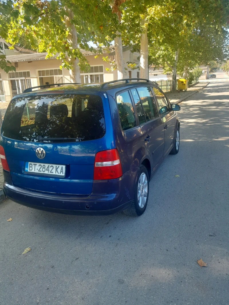 VW Touran, снимка 5 - Автомобили и джипове - 52155284