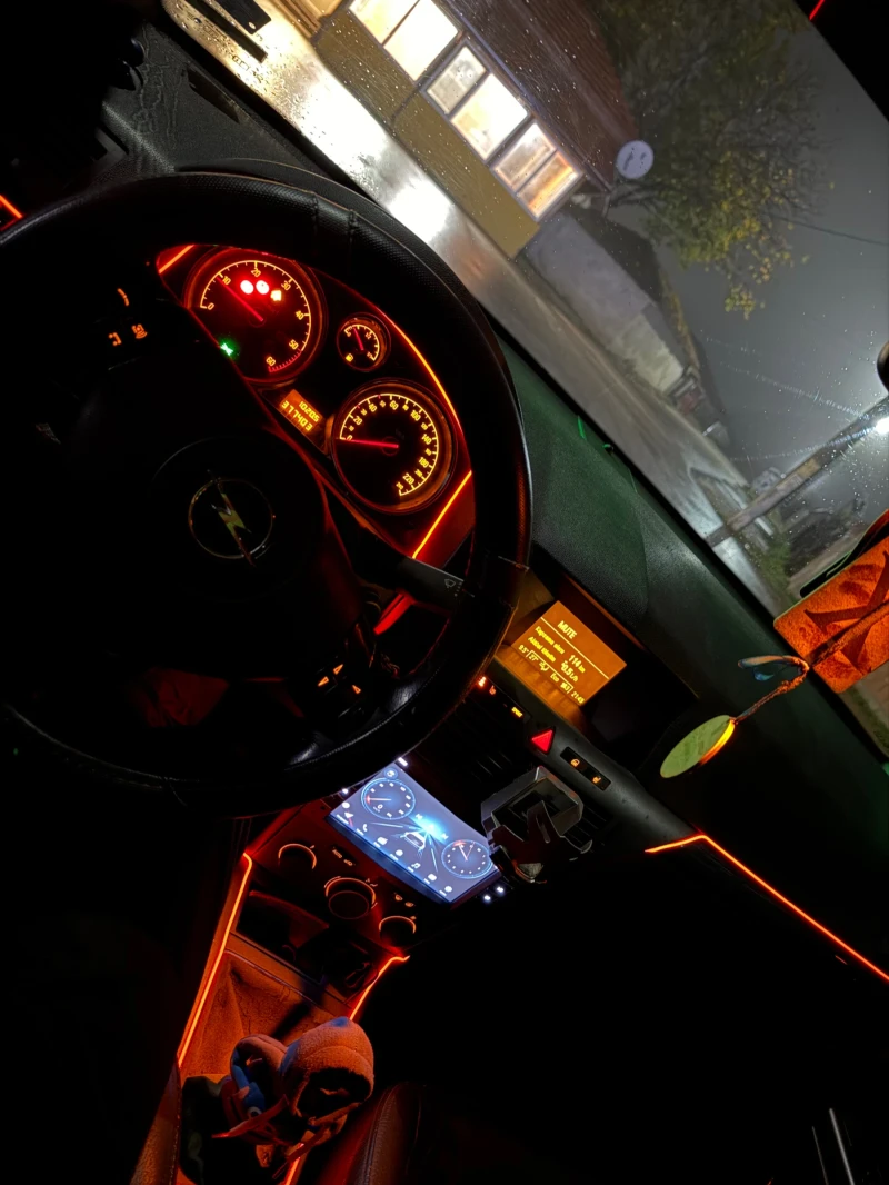 Opel Astra Опел Астра Х 1.7CDT?, снимка 3 - Автомобили и джипове - 52396050