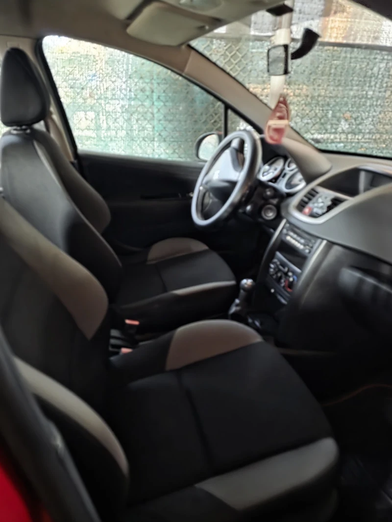 Peugeot 207 1.4 , снимка 4 - Автомобили и джипове - 52527872