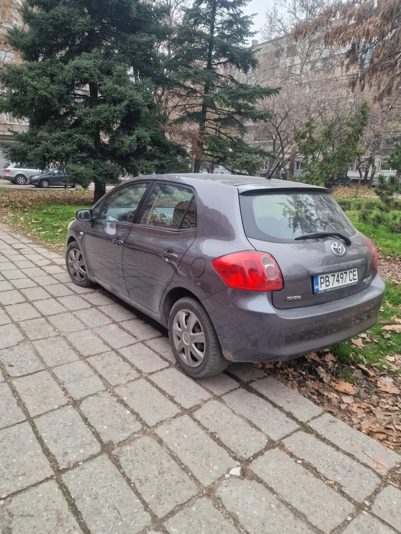 Toyota Auris 2, 0 D4D 126к.с., снимка 3 - Автомобили и джипове - 52655472