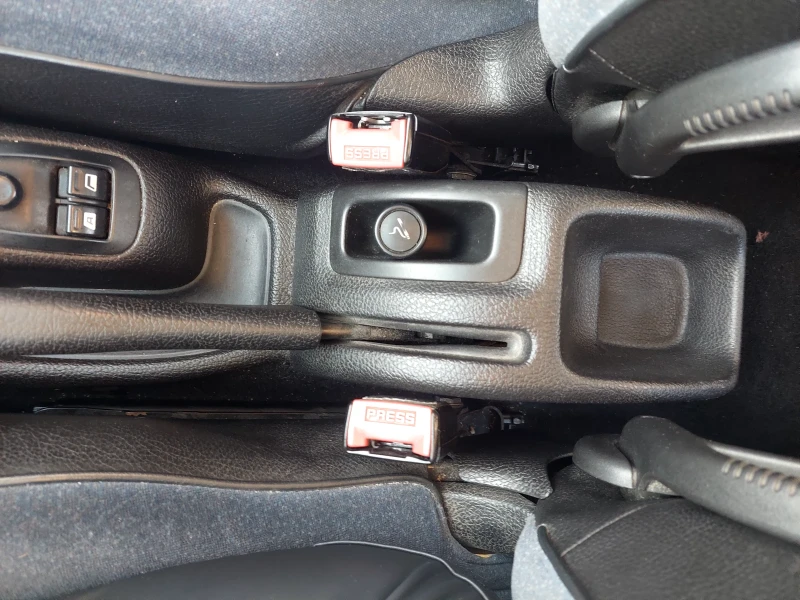 Peugeot 206 1.4, снимка 10 - Автомобили и джипове - 53145524