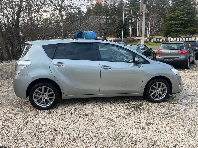 Toyota Verso 2, 0d4d Face* Navi* камера* 7места, снимка 6 - Автомобили и джипове - 53261047