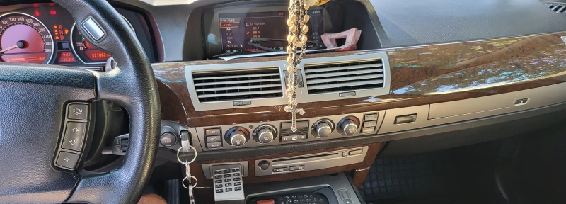 BMW 730, снимка 10 - Автомобили и джипове - 53301860