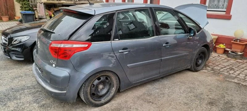 Citroen C4 Picasso 1.6 HDI   САМО НА ЧАСТИ , снимка 3 - Автомобили и джипове - 46033330