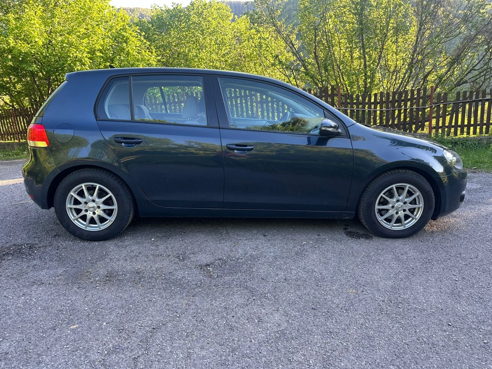 VW Golf 1.6 TDI 105 Confortline - изображение 5