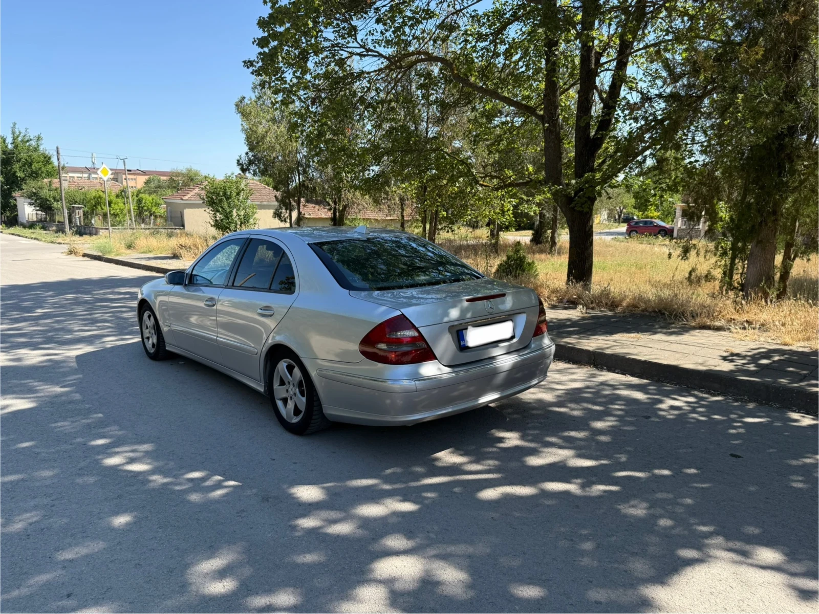 Mercedes-Benz E 220 Cdi - изображение 4