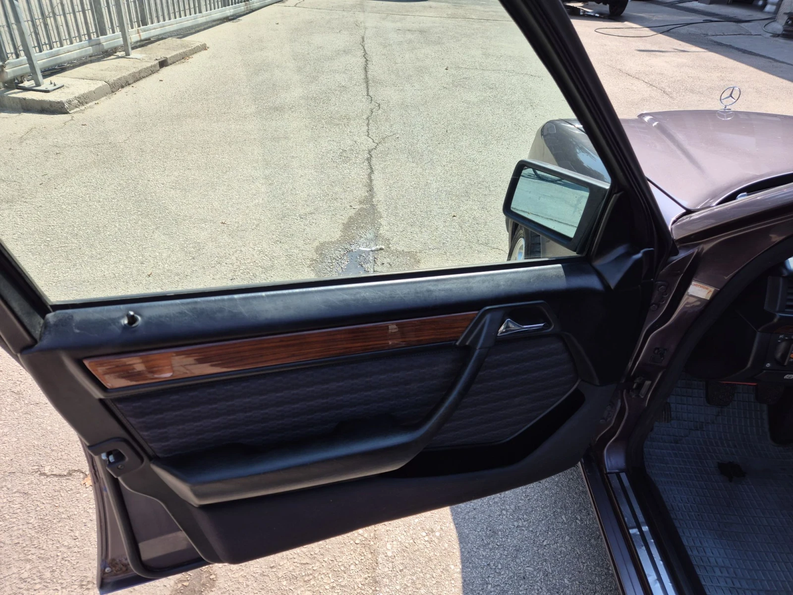 Mercedes-Benz 124 НОВ ВНОС, снимка 14 - Автомобили и джипове - 51070635