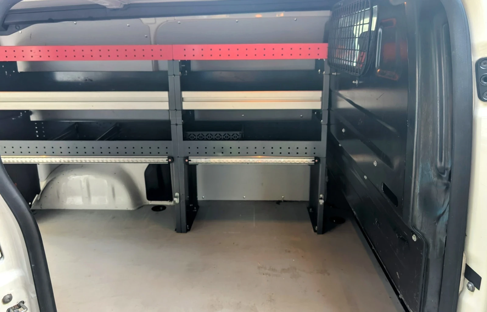 Citroen Jumpy 2.0HDI - изображение 9