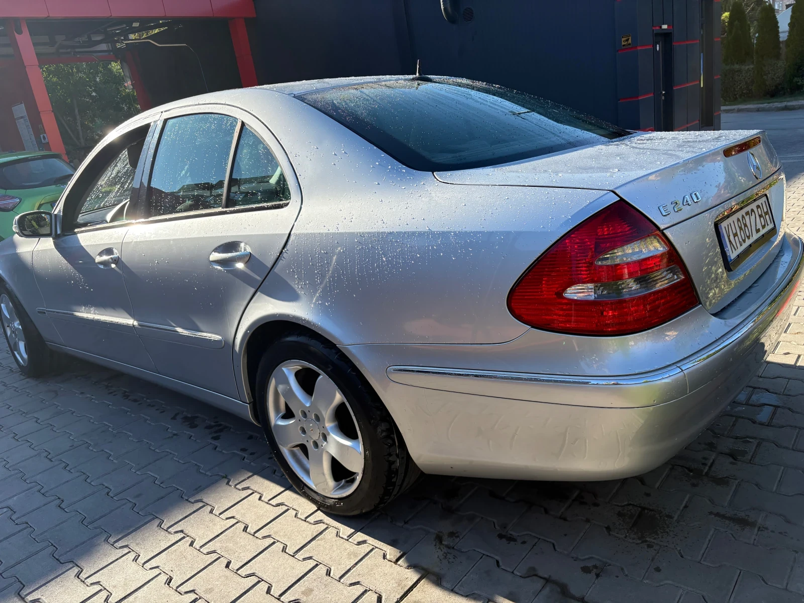Mercedes-Benz E 240 няма - изображение 4