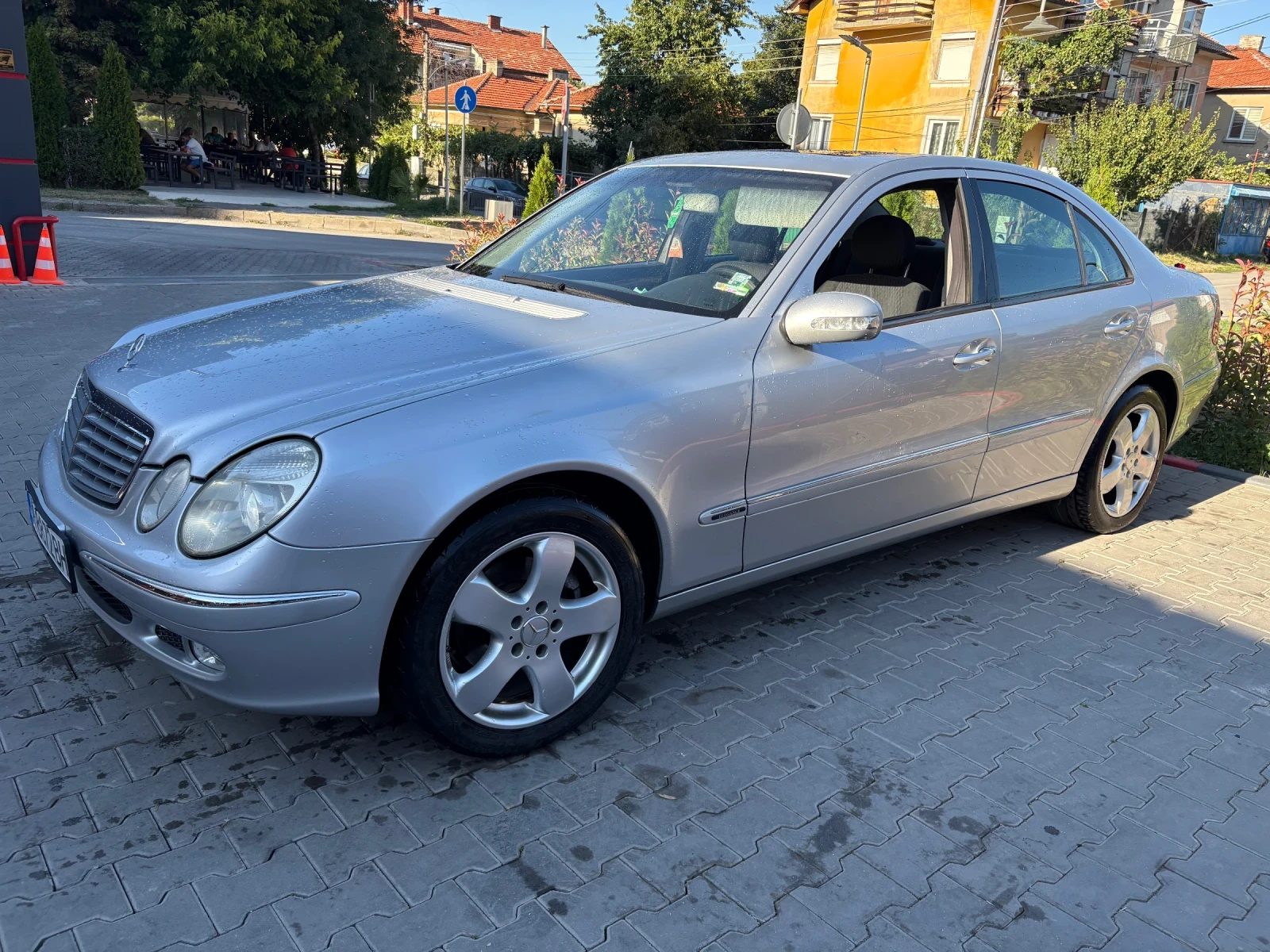 Mercedes-Benz E 240 няма - изображение 6