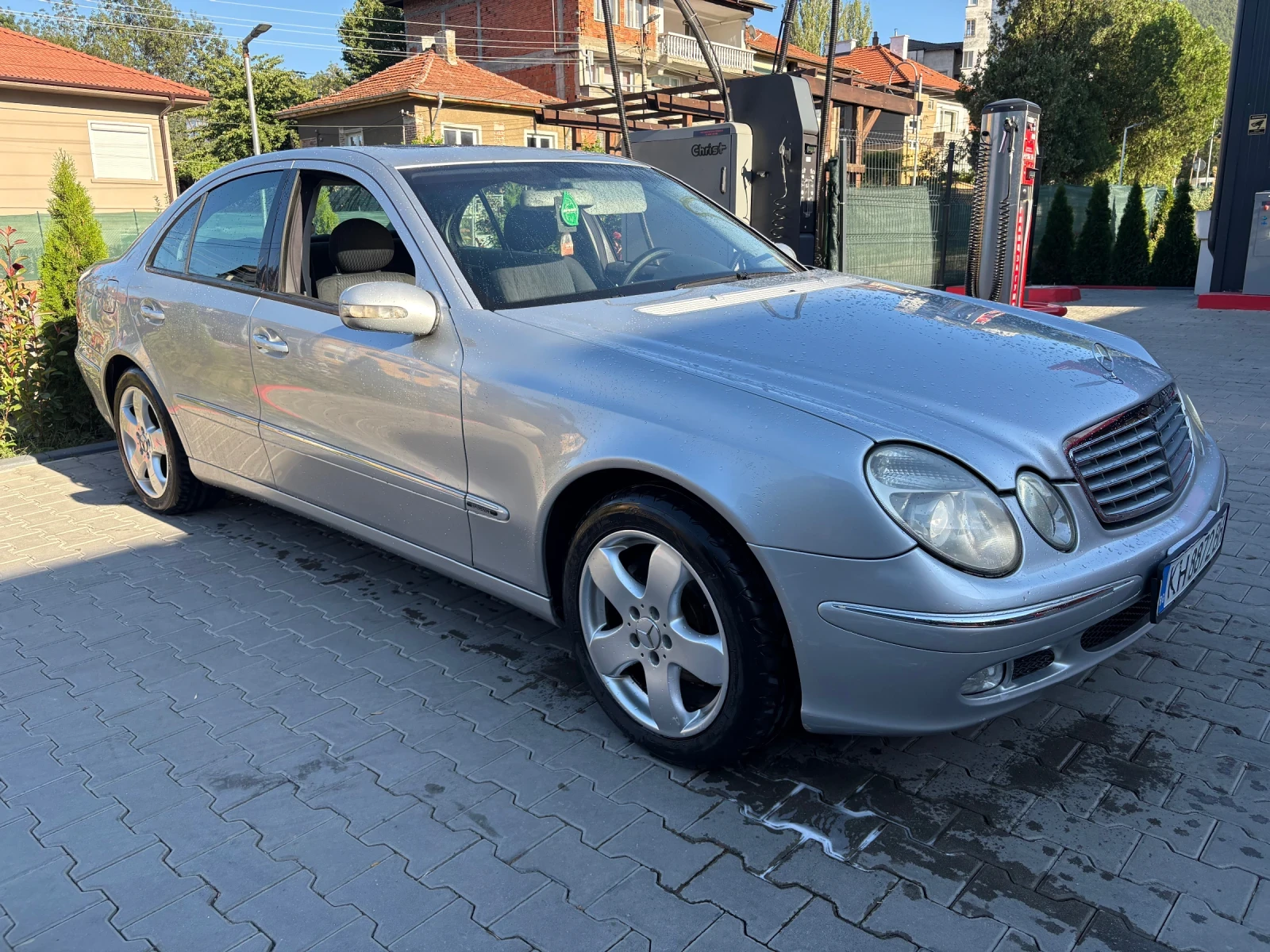 Mercedes-Benz E 240 няма - изображение 5