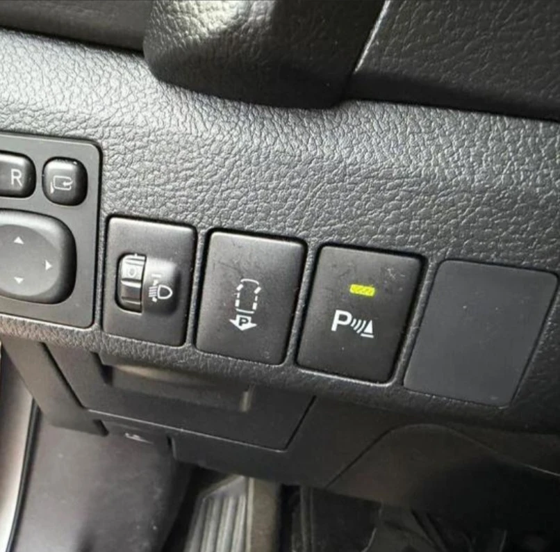 Toyota Auris 1.8 Hybrid, Full full full - изображение 7