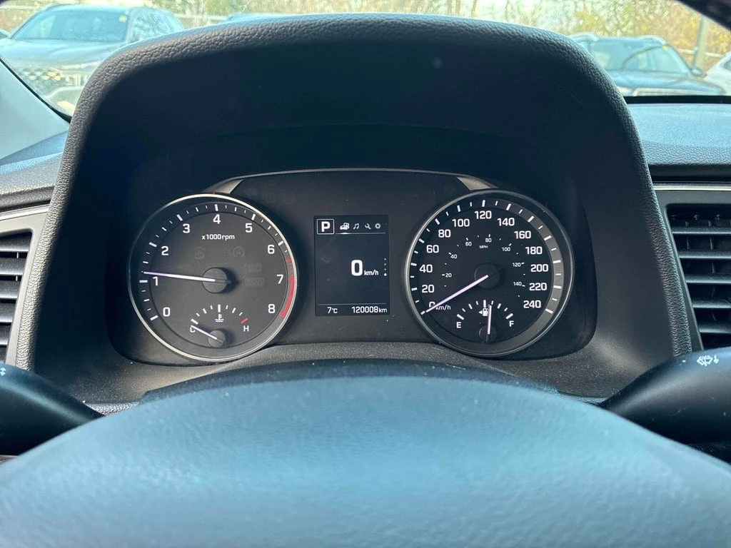 Hyundai Elantra * GLS * CARFAX *    | Mobile.bg   8