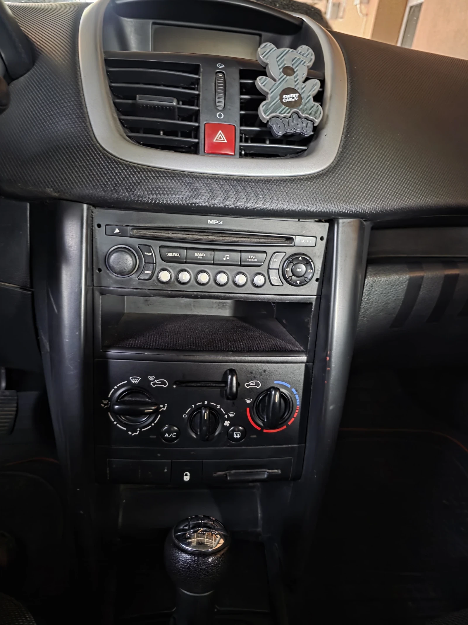 Peugeot 207 1.4  | Mobile.bg � ����������� 6