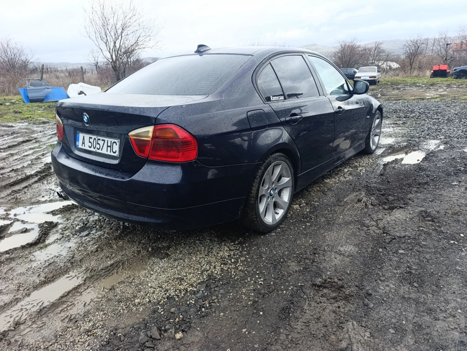 BMW 320 �90 320� 177�.� | Mobile.bg � ����������� 3