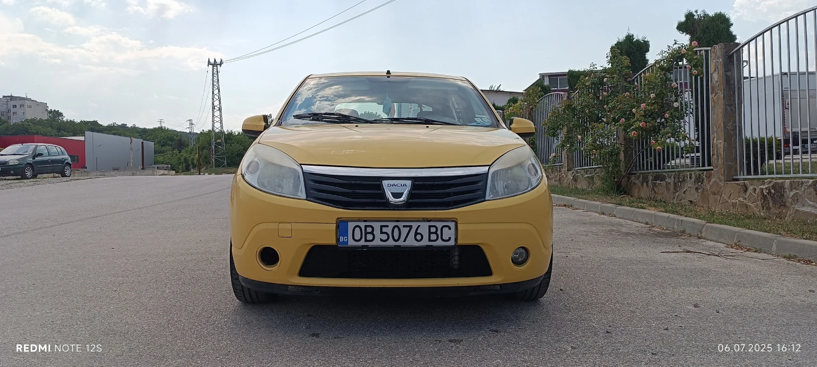 Dacia Sandero 1/4.Газ.Инж.* * * , снимка 11 - Автомобили и джипове - 53653526