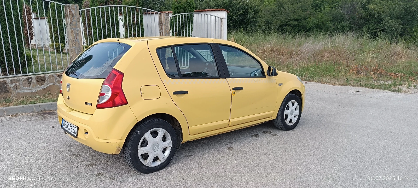 Dacia Sandero 1/4.Газ.Инж.* * * , снимка 14 - Автомобили и джипове - 53653526
