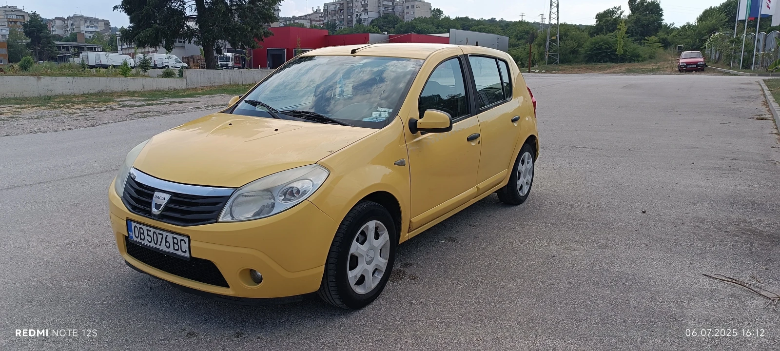 Dacia Sandero 1/4.Газ.Инж.* * * , снимка 12 - Автомобили и джипове - 53653526