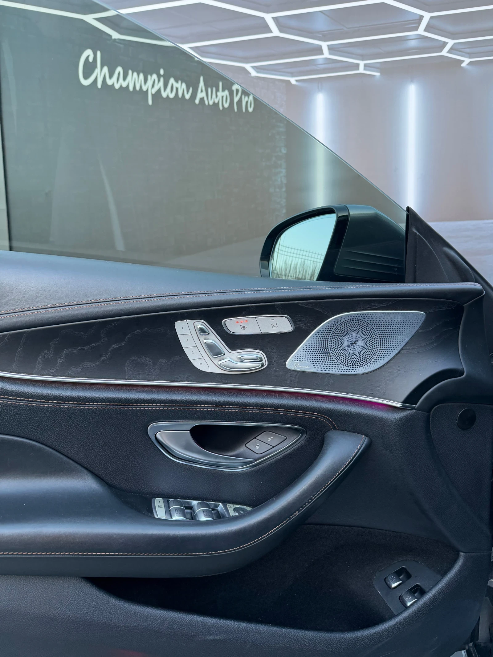 Mercedes-Benz CLS 400 AMG Packet , снимка 7 - Автомобили и джипове - 53712974