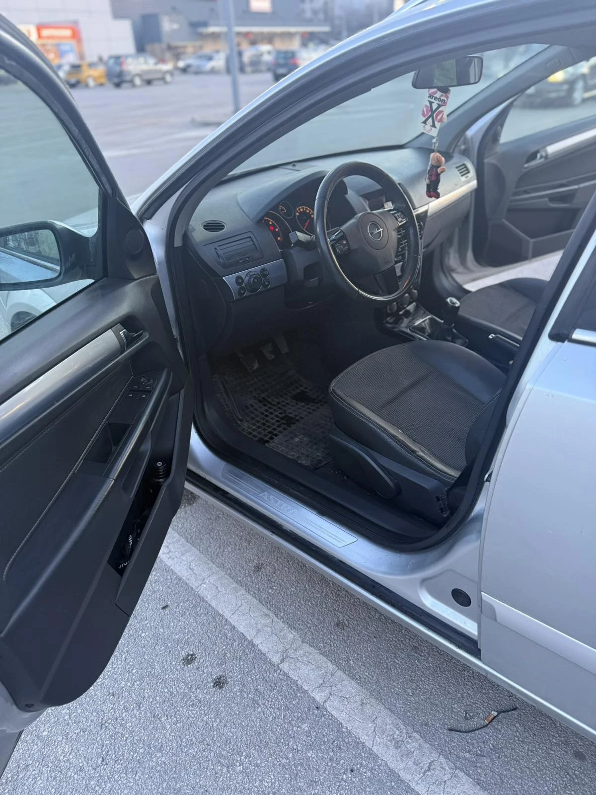 Opel Astra, снимка 11 - Автомобили и джипове - 53758495