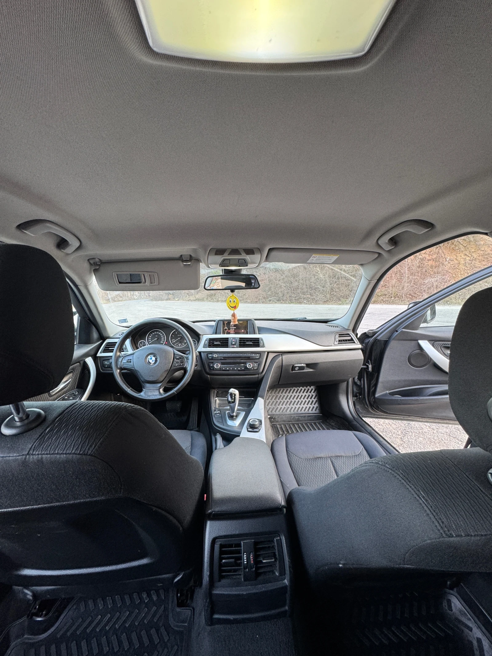 BMW 320, снимка 10 - Автомобили и джипове - 53904049