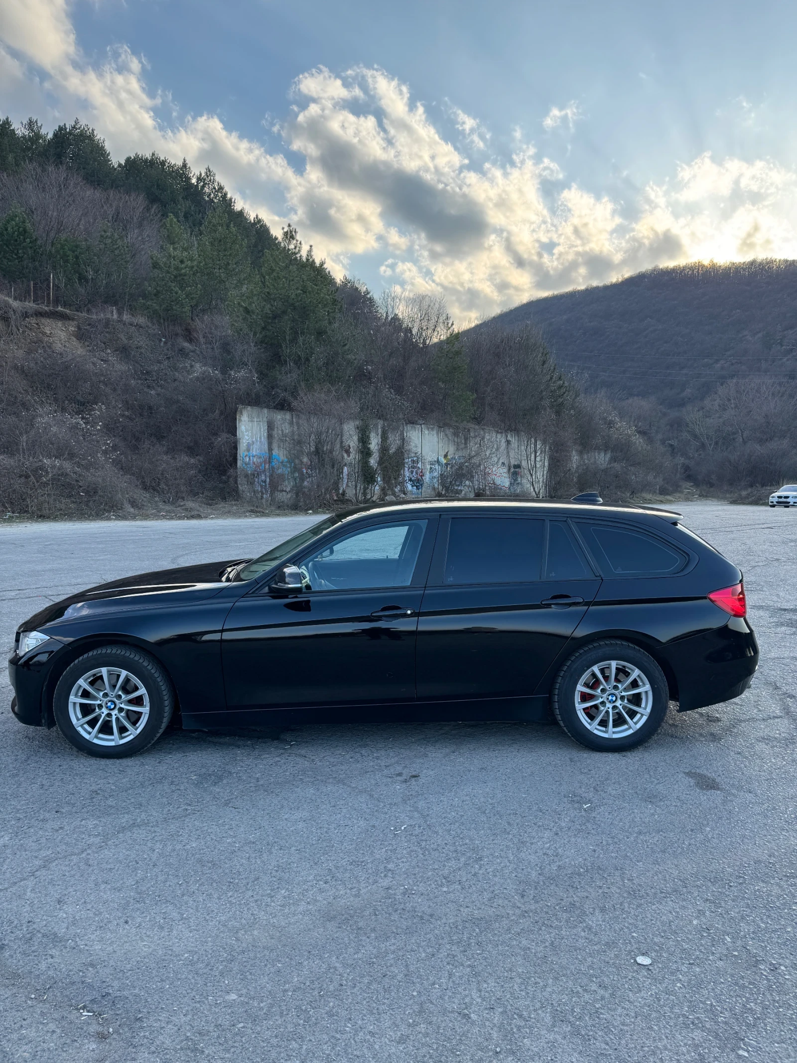 BMW 320, снимка 3 - Автомобили и джипове - 53904049