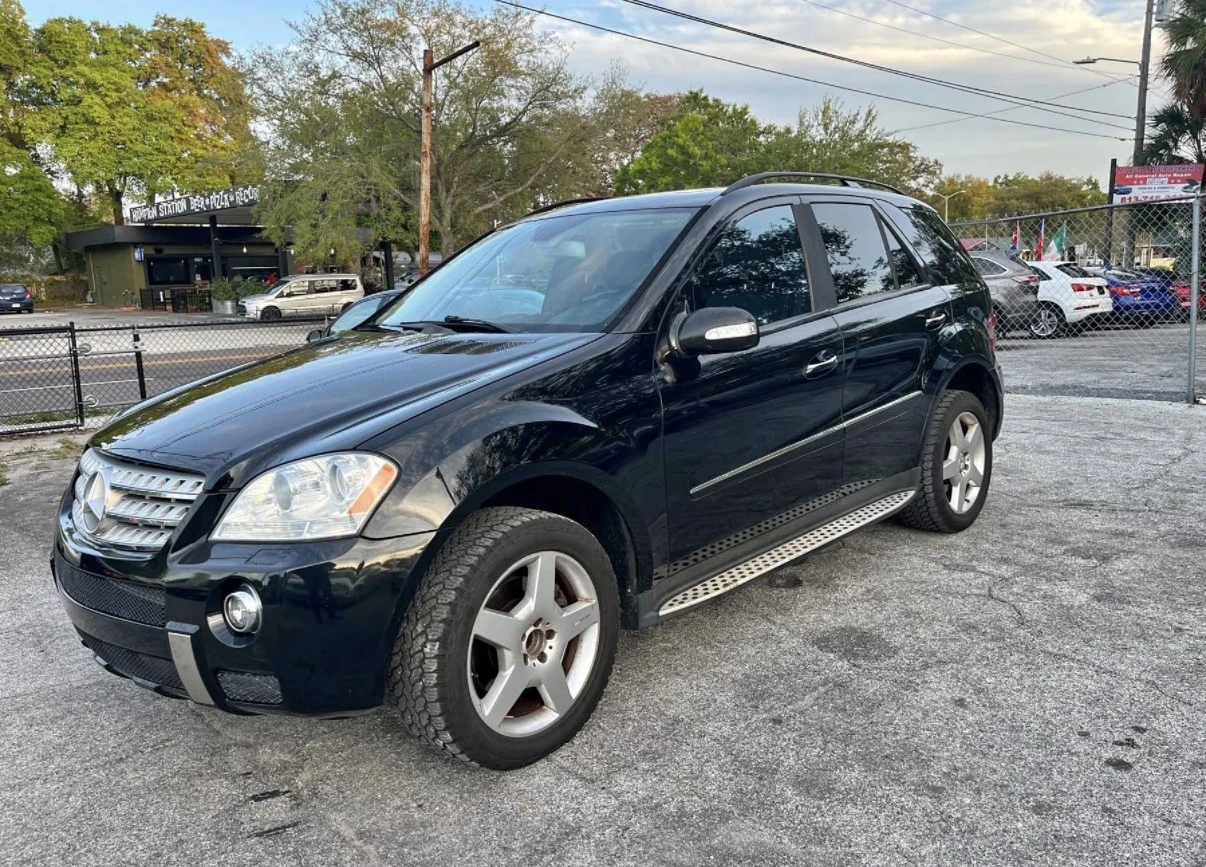 Mercedes-Benz ML 550 AMG * Подгреви * На пружини * Сервизна История *  | Auto.bg — изображение 1