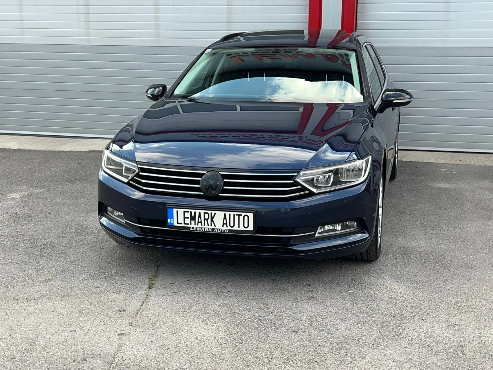 VW Passat 2.0TDI AUTOMATIK DSG START STOP NAVI PANORAMA , снимка 2 - Автомобили и джипове - 54799227