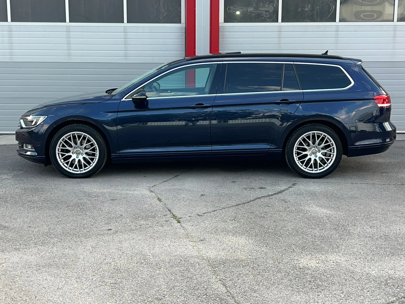VW Passat 2.0TDI AUTOMATIK DSG START STOP NAVI PANORAMA , снимка 6 - Автомобили и джипове - 54799227
