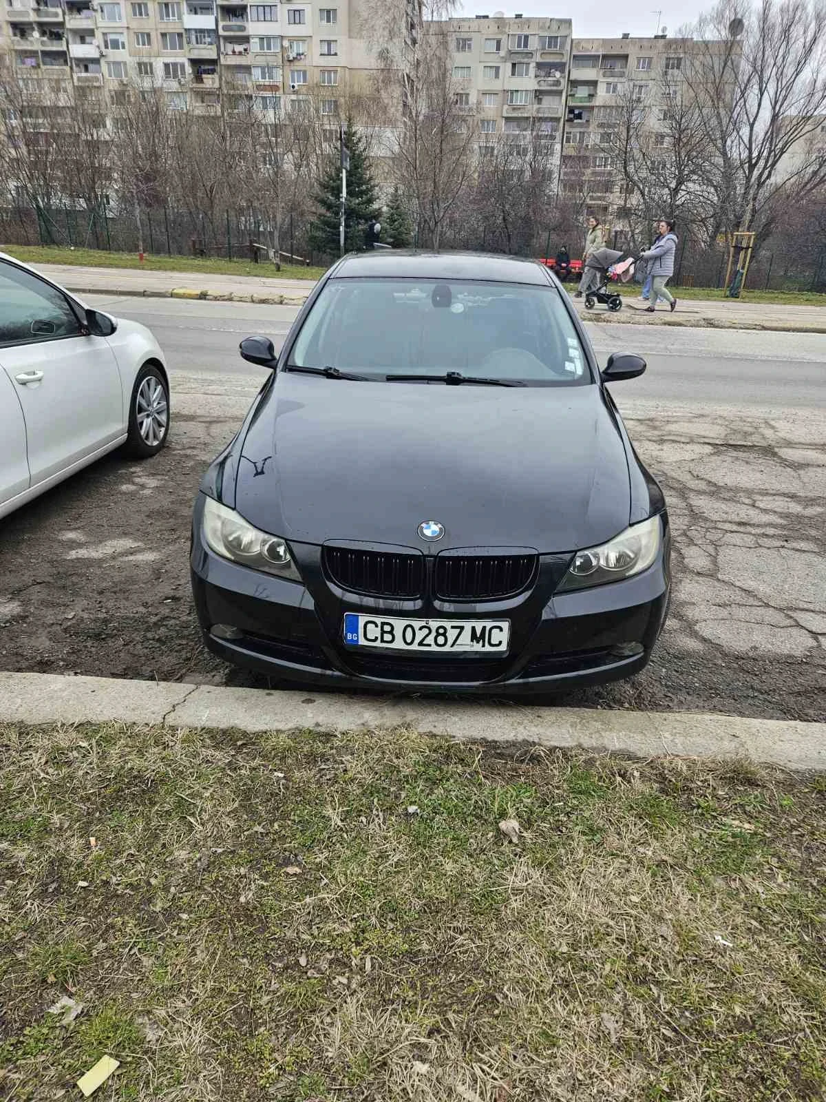 BMW 318 Е 90, снимка 9 - Автомобили и джипове - 54909571