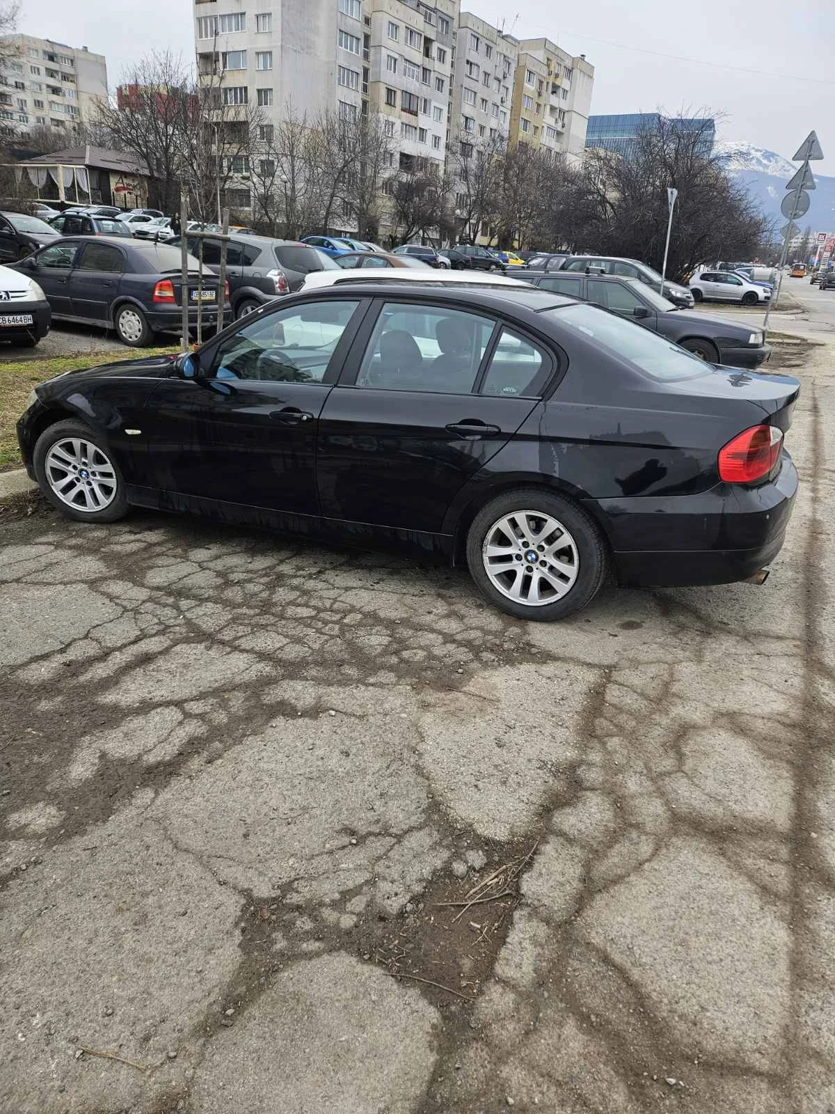 BMW 318 Е 90, снимка 5 - Автомобили и джипове - 54909571