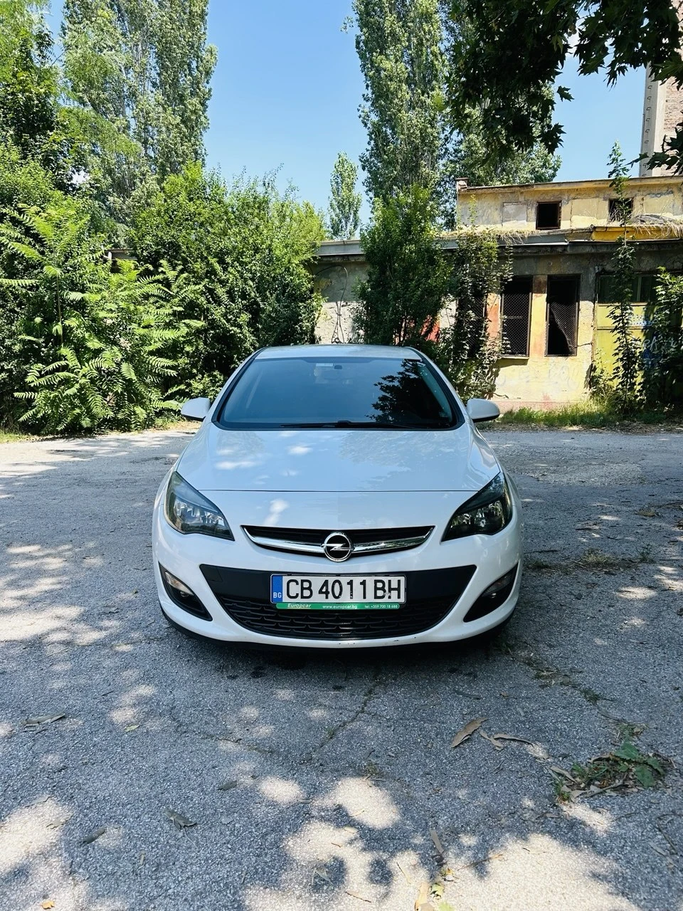 Opel Astra 1.6 CDTI Гаранция + сервизна книжка, снимка 7 - Автомобили и джипове - 54960303
