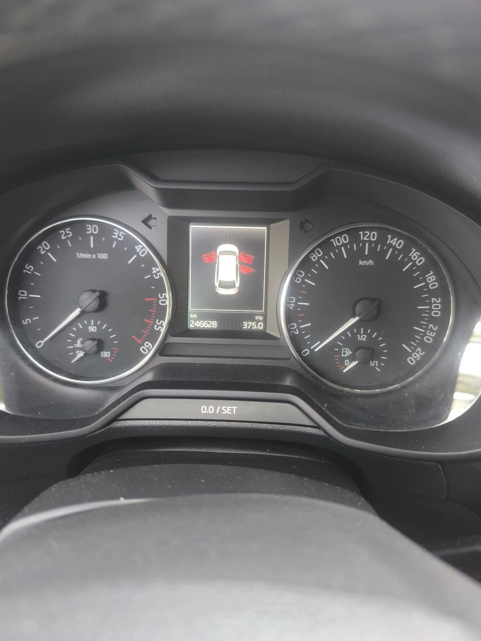 Skoda Octavia, снимка 8 - Автомобили и джипове - 55072636