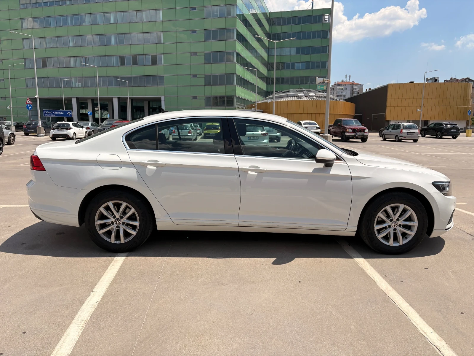 VW Passat, снимка 3 - Автомобили и джипове - 55326334
