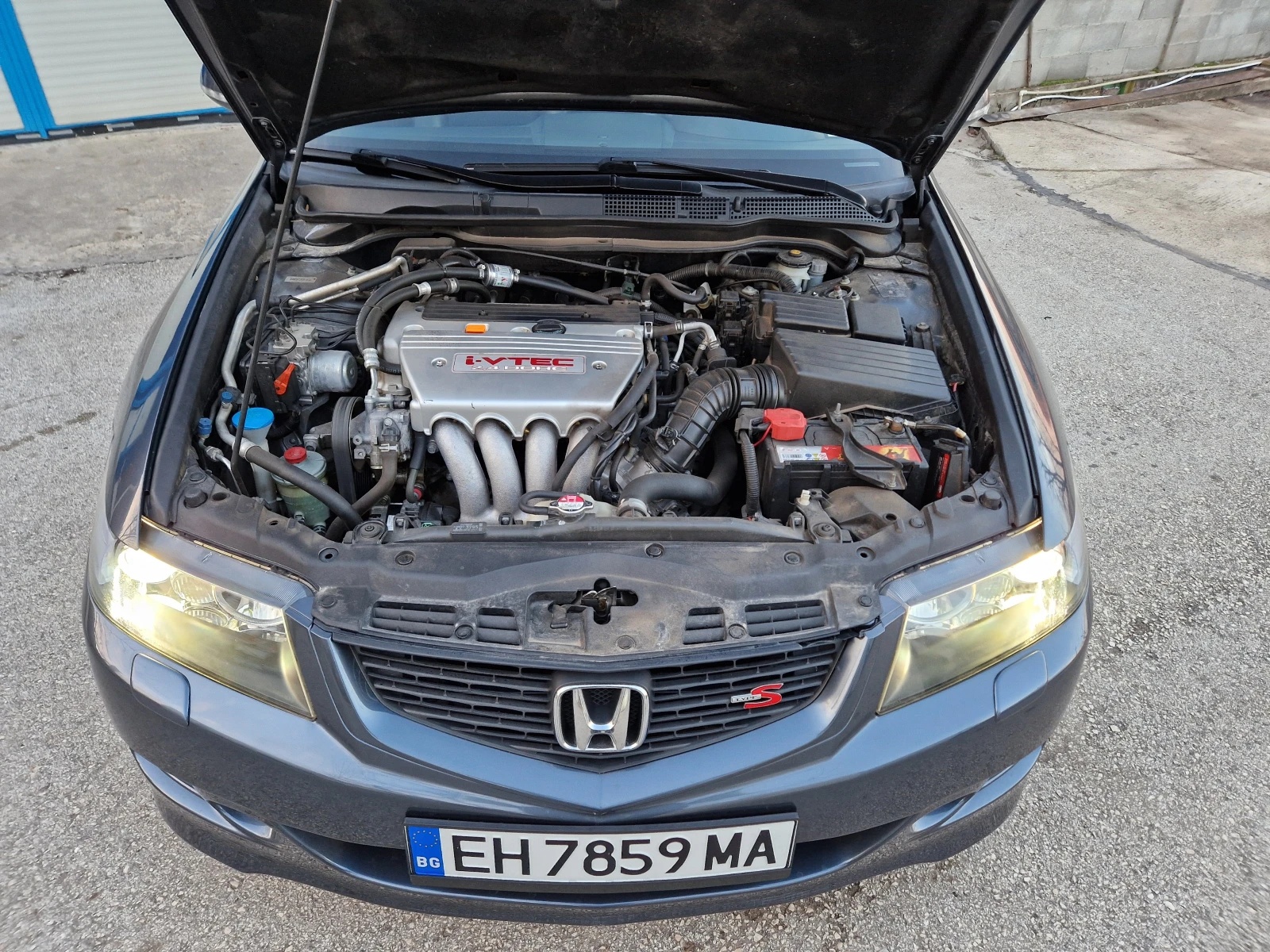 Honda Accord 2.4 I-VTEC Type S, снимка 11 - Автомобили и джипове - 55547182