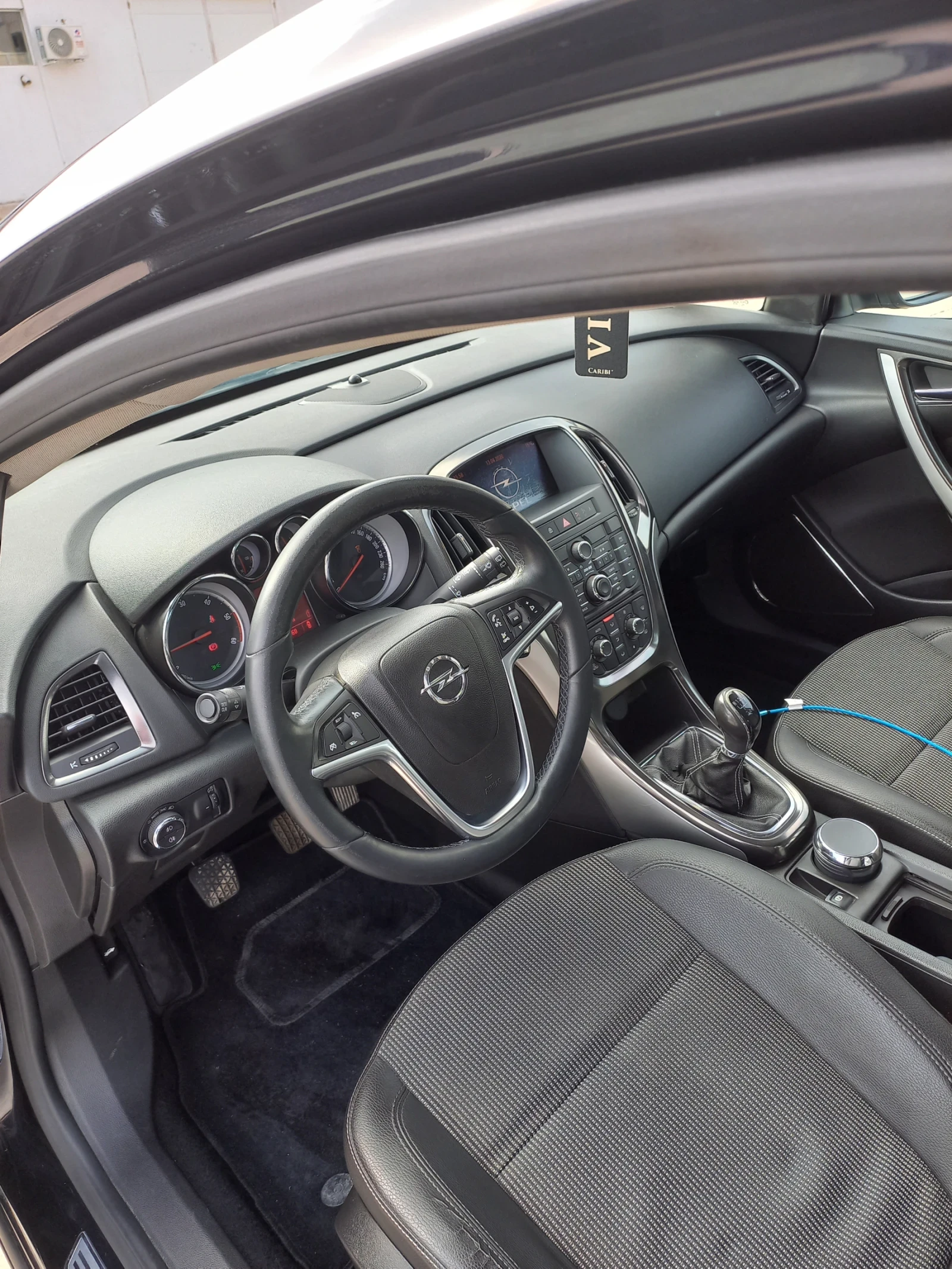 Opel Astra, снимка 10 - Автомобили и джипове - 55670031
