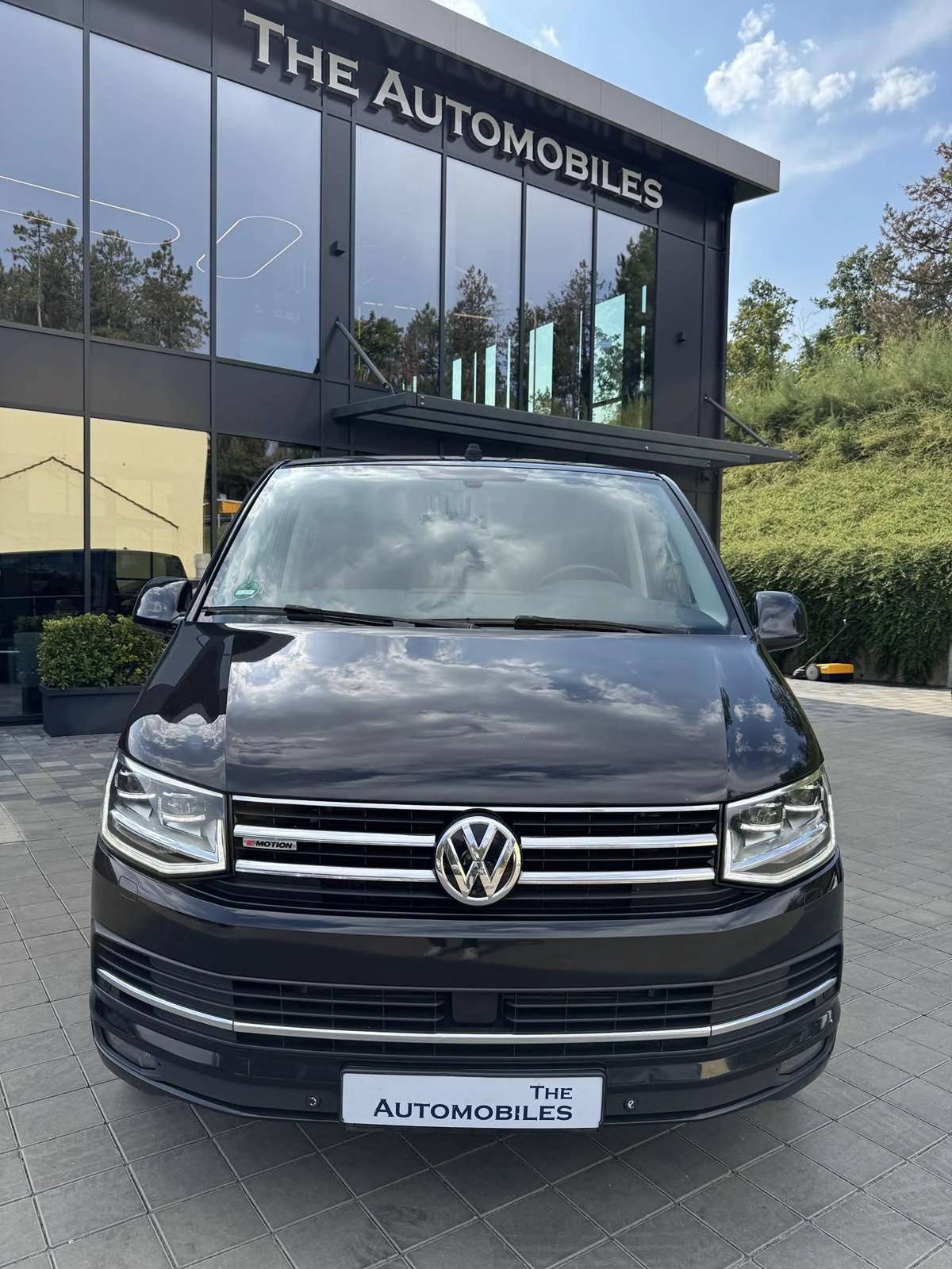 VW Multivan BUSINESS 4 MOTION