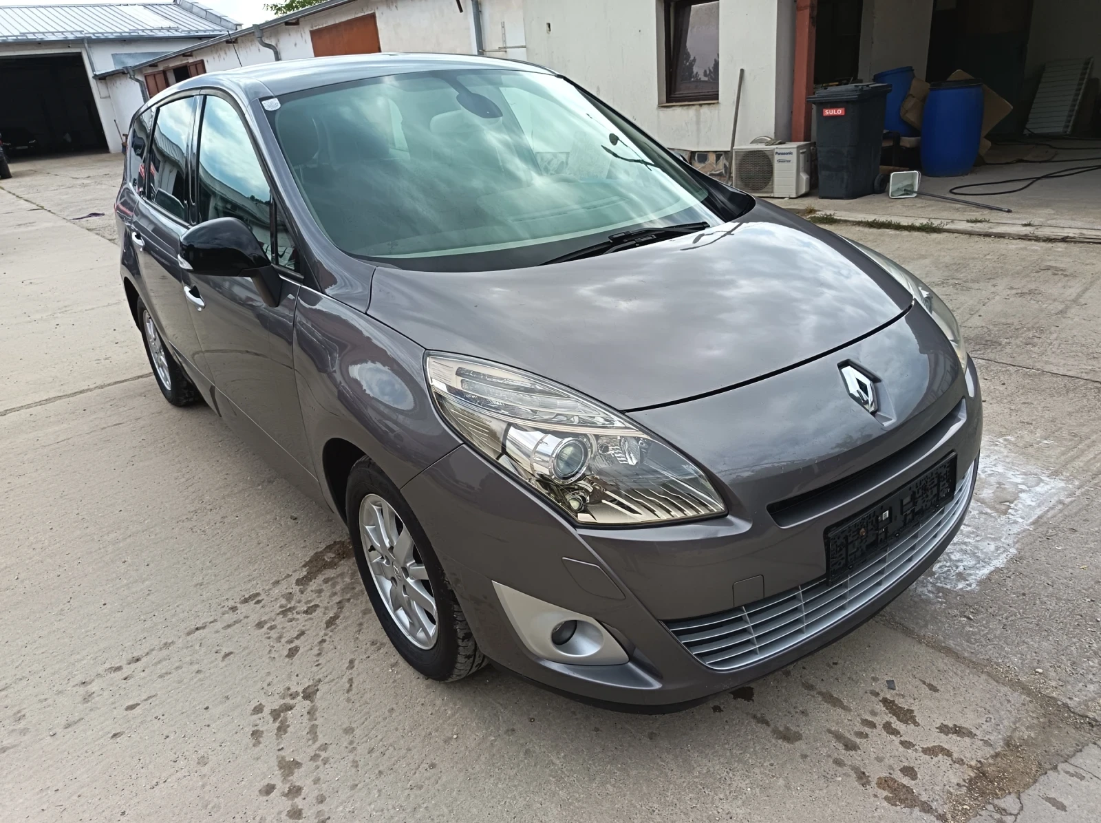 Renault Scenic 1.9dci 130кс