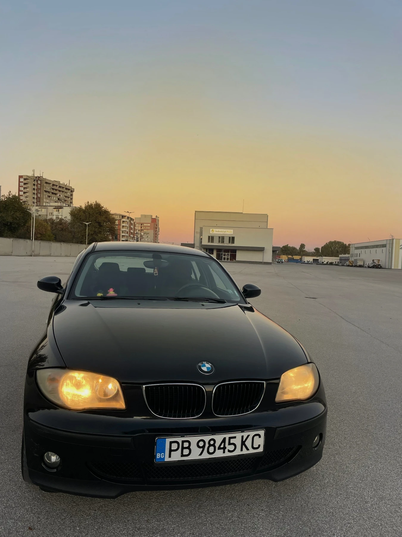 BMW 118, снимка 13 - Автомобили и джипове - 55911007