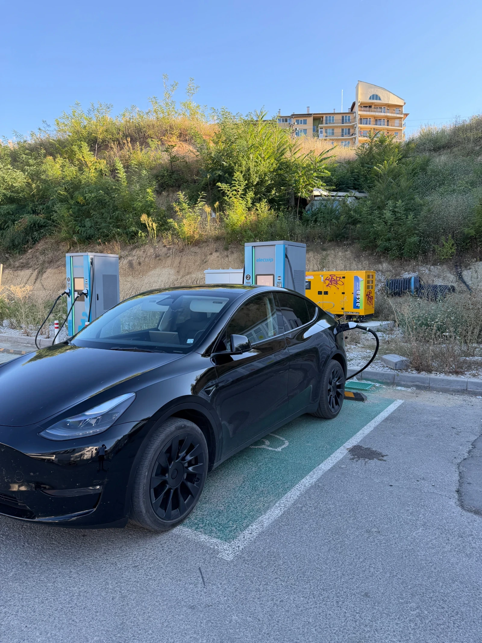 Tesla Model Y Long range