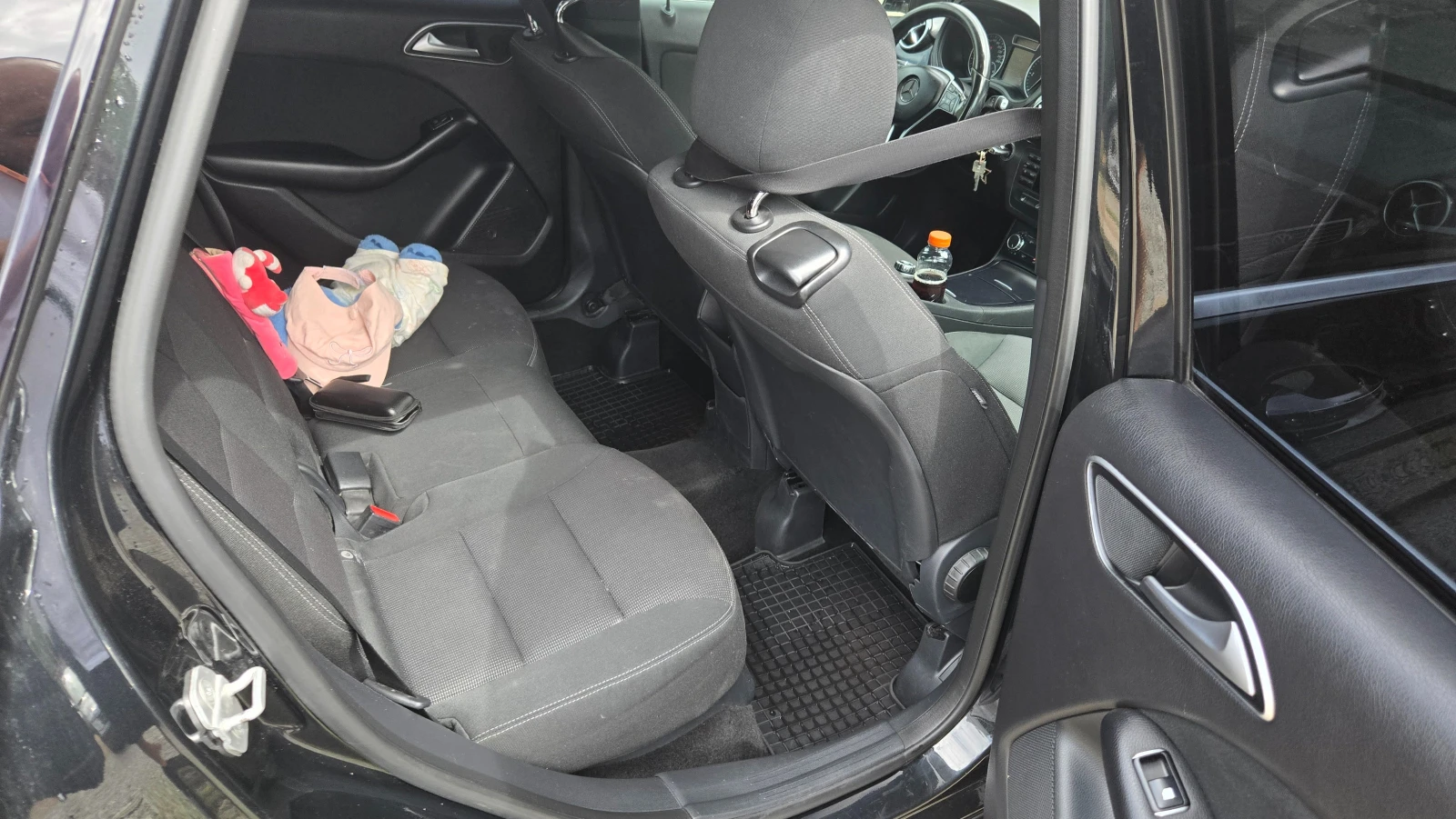 Mercedes-Benz B 180, снимка 8 - Автомобили и джипове - 56041211