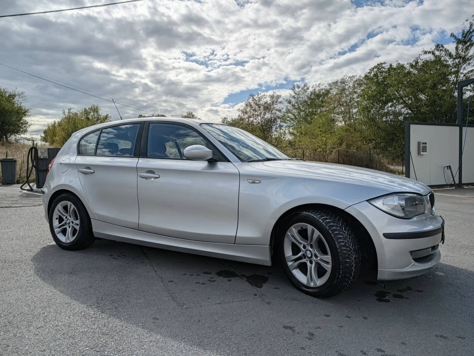 BMW 118, снимка 2 - Автомобили и джипове - 56252153