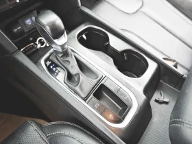 Hyundai Santa fe DIESEL 2.0 2WD PREMIUM, снимка 16