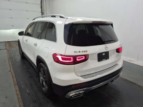 Mercedes-Benz GLB 250 АМГ Пакет/CARFAX/Панорама/Подгрев/Памет/АМБИЕНТНО | Auto.bg — изображение 4